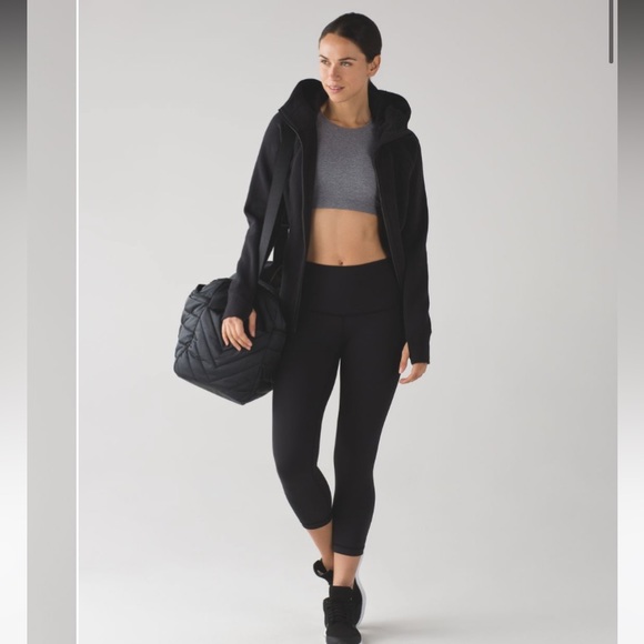 Short Stop lululemon bra - Picture 5 of 9